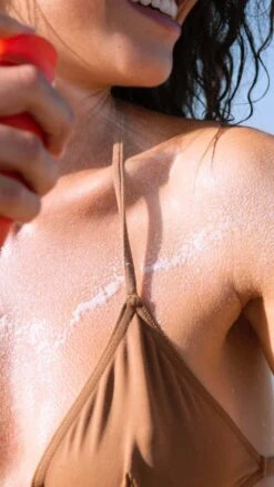 SVR SUN SECURE - Lait Solaire Crépitant Invisible SPF50+ - Visage Et Corps - Peaux Hypersensibles Au Soleil, 200ml -Boticinal Powersanté Soldes Boutique svr 230722 4 1